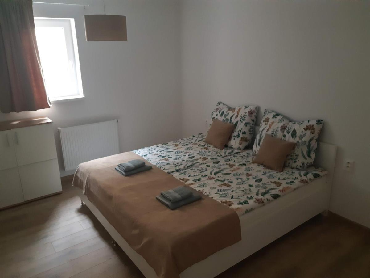 Apartamento Vilka Čachtice Exterior foto